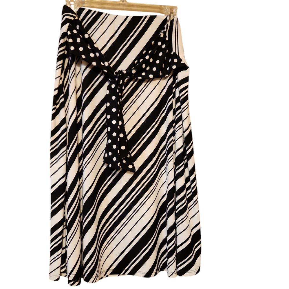 Melissa Paige Skirt Skirt Size Med